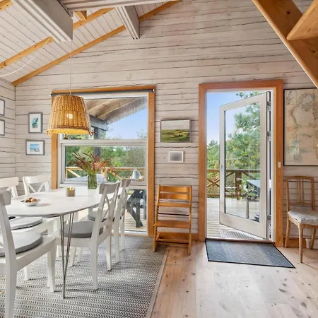 Feriehus Cosy On A Large Hilly Natural Plot With Covered Terrace And Loft Close To Helgenaes Unique Landscape, Viewpoints And The *