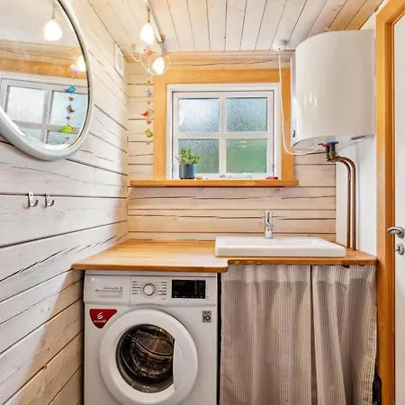 Feriehus Cosy On A Large Hilly Natural Plot With Covered Terrace And Loft Close To Helgenaes Unique Landscape, Viewpoints And The Knebel